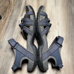 Teva  Women’s Strappy Outdoor Sandals Gray Blue Size 8 Comfort Walking Photo 4