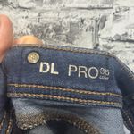 DL1961 EUC DL 1961 "DL Pro 36 Grace High Rise straight Jeans" Size 26 Photo 7