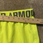 Under Armour  Shorts Womens Medium Semi Fitted Neon Yellow Heat Gear Spell Out Photo 4