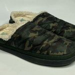 Toms Women’s Sage slippers camo print size 8 Photo 0