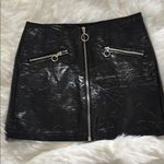 Forever 21  Black Mini Skirt Night Out size Small Photo 0
