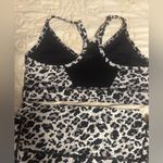 Zyia   Set Monochrome Animal Print Leggings Photo 2