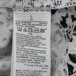 Old Navy Active White and Green Oversized Athletic Tee Size Large Sporty T-Shirt Photo 8