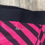 Nike Pro Dri- Fit Black & Pink Cropped Leggings Size Small Photo 4