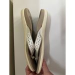 Vionic  Shona Women’s Supportive White Flip Flops Size 10 Thong Sandal Photo 3