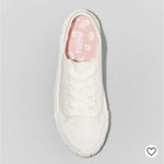 Mad love NEW  Women's Fran Sneakers- Size 8 White Photo 2