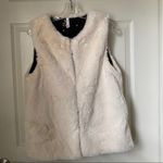Matilda Jane  size XS beige luxurious snap vest Photo 4