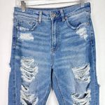 American Eagle  Stretch Destroyed Mom Jeans Distressed Ripped Size 4 EUC Photo 1
