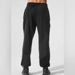 Alo Yoga Alo Make Waves Sweatpants Photo 1