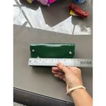 SAEKGAABD Genuine Leather Green Patent Studded Clutch Wallet Purse Organizer EUC Photo 6
