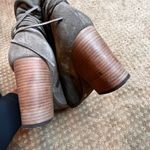 Jessica Simpson Sesley Gray Suede Leather Fringe Heeled Ankle Bootie SZ 10 Comfy Photo 8