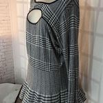 Ashley Stewart nwt Cutout Houndstooth Peplum Sweater size 18 20 Photo 4