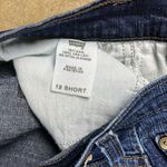 Levi's 512 Slimming bootcut
Size: 12 Short Photo 4