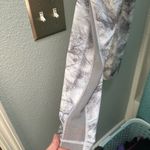 Lululemon Train Times 7/8 Pant/Leggings in White Cast/Light Cast Size 8 Photo 3