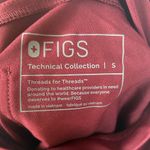 FIGS Maternity Yola Slim Scrub Pants in Burgundy Size Small NWOT Photo 3
