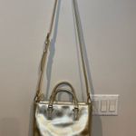 Tory Burch  Women’s Gold Leather Robinson Top Zip Tote Shoulder Handbag Photo 4