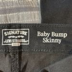 Levi's Signature Levi Strauss Black Baby Bump Skinny Denim Jeans Size XS EUC #4412 Photo 4