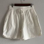 Athleta Farallon Midi Shorts In Magnolia White Women's Size S Photo 0