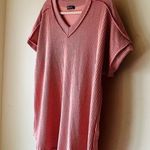 Heimish Ribbed V Photo 3