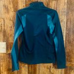 Patagonia women's xs teal color block 1/4 zip pullover 23 length X 15 Photo 1