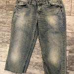 Silver Suki jeans Capri Jean 31 Frayed cuffs Distressed Cropped Womens Denim Photo 0