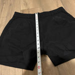 Old Navy Women's High Waisted Trouser Shorts Black medium Photo 0