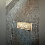 FIGS  Technical Collection One Pocket Scrub Top Short Sleeve Shirt Women’s Large Photo 3