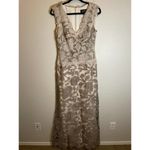 Tadashi Shoji NEW  | Sano Gown in Taupe/Cream Sleeveless Floor Length Gown Size 8 Photo 6