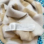 Abercrombie & Fitch Oversized Sweater Photo 4