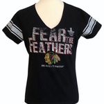 G-III Chicago Blackhawks 2015 Stanley Cup Playoffs NHL Fear the Feathers Short Sleeve V-Neck Top •Size Medium Photo 0