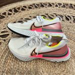 Nike  React Infinity Running Shoes Size 9 Photo 3