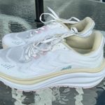 Avia Sneakers Photo 0