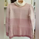 Liz Claiborne  ombré pink sweater. Photo 0