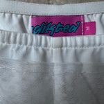 Edikted  Shorts Ruffle White Photo 2