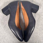 Women’s Brioso Dark Blue Leather Block Heel Pumps Comfortable Size 9.5 Photo 5