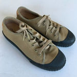 Clarks active lace up Athletic Shoes Womens Size 8.5M Comfy Beige Black Photo 0