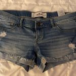 Hollister Shorts Photo 0