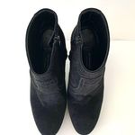 Burberry  Black Hazelhurst Suede Ankle Boots Size 38.5/8 Photo 4