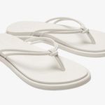 Olukai ‘Aka Sandal Flip Flop Slipper 5 White Photo 1