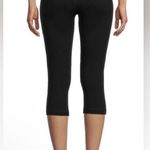 Athletic Works  Womens Mid Rise Slim-Leg Capris Leggings Size XXL 20 Black NWOT Photo 2