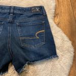 American Eagle  High Rise Shortie‎ Size 4 Dark Wash Shorts Raw Hem Stretch Womens Photo 6