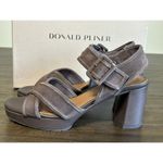 Donald Pliner  Brown Suede Geni Platform Sandals Dark Brown Suede Size 8.5 NIB Photo 4