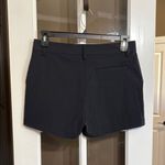 Southern Tide Black Flat Front Shorts Size 6 Photo 2