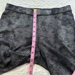 Jennifer Lopez Black and Sliver Snakeskin Pattern MidRise Knit Leggings Jegging Photo 4