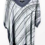 REBEL Gray White Abstract Cold Shoulder V Photo 9