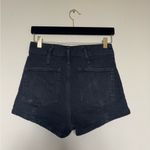 Reformation shorts Photo 3