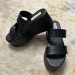 Steve Madden Platform Sandals Photo 0