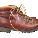 Vtg Vasque Highlander Leather Hiking Boots Women's 8.5M Vibram Italy‎ Gorpcore Brown Size 8.5 Photo 0