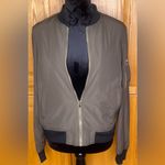 ZARA Outerwear Nylon Bomber Jacket Khaki Olive Green with Black Trim Size Small Photo 5