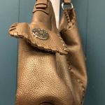 The Sak ‎ golden gold shoulder bag purse w/ side pockets 14” x 10” Photo 2